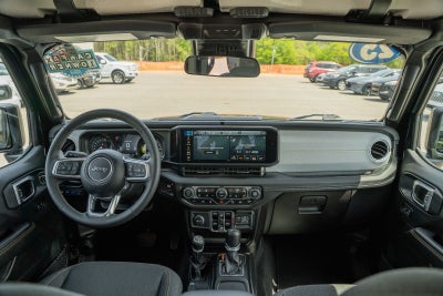 2025 Jeep Wrangler Sahara 4xe