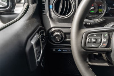 2025 Jeep Wrangler Rubicon 4xe