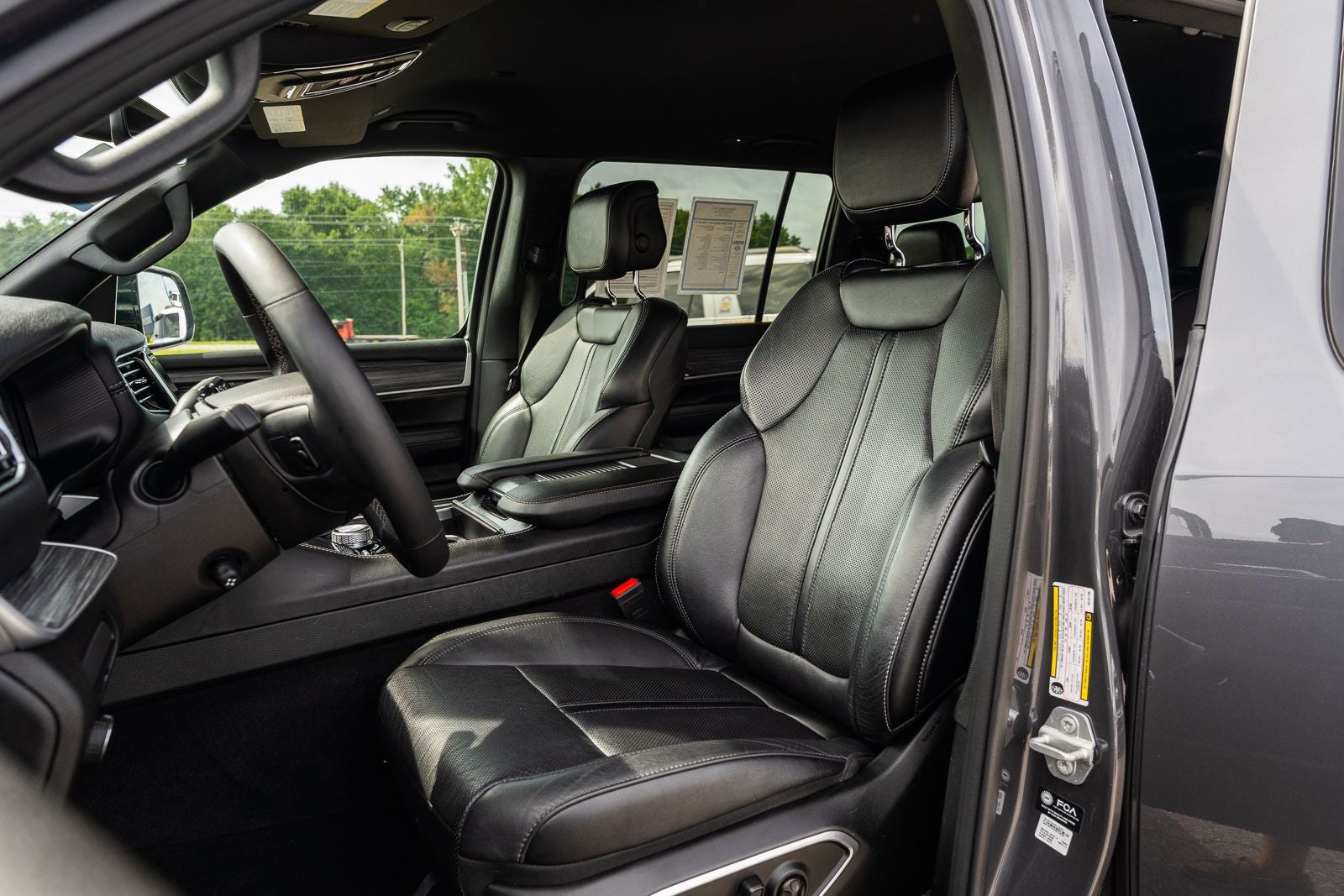 2024 Jeep Wagoneer L Series II