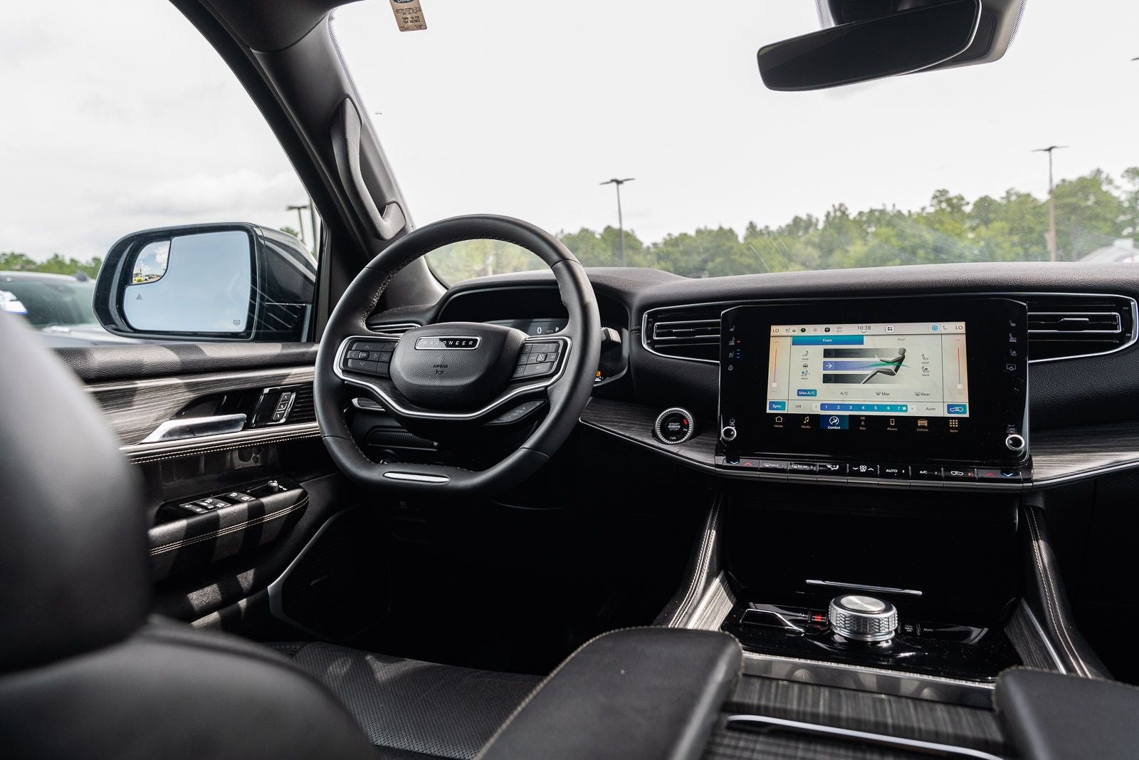 2024 Jeep Wagoneer L Series II
