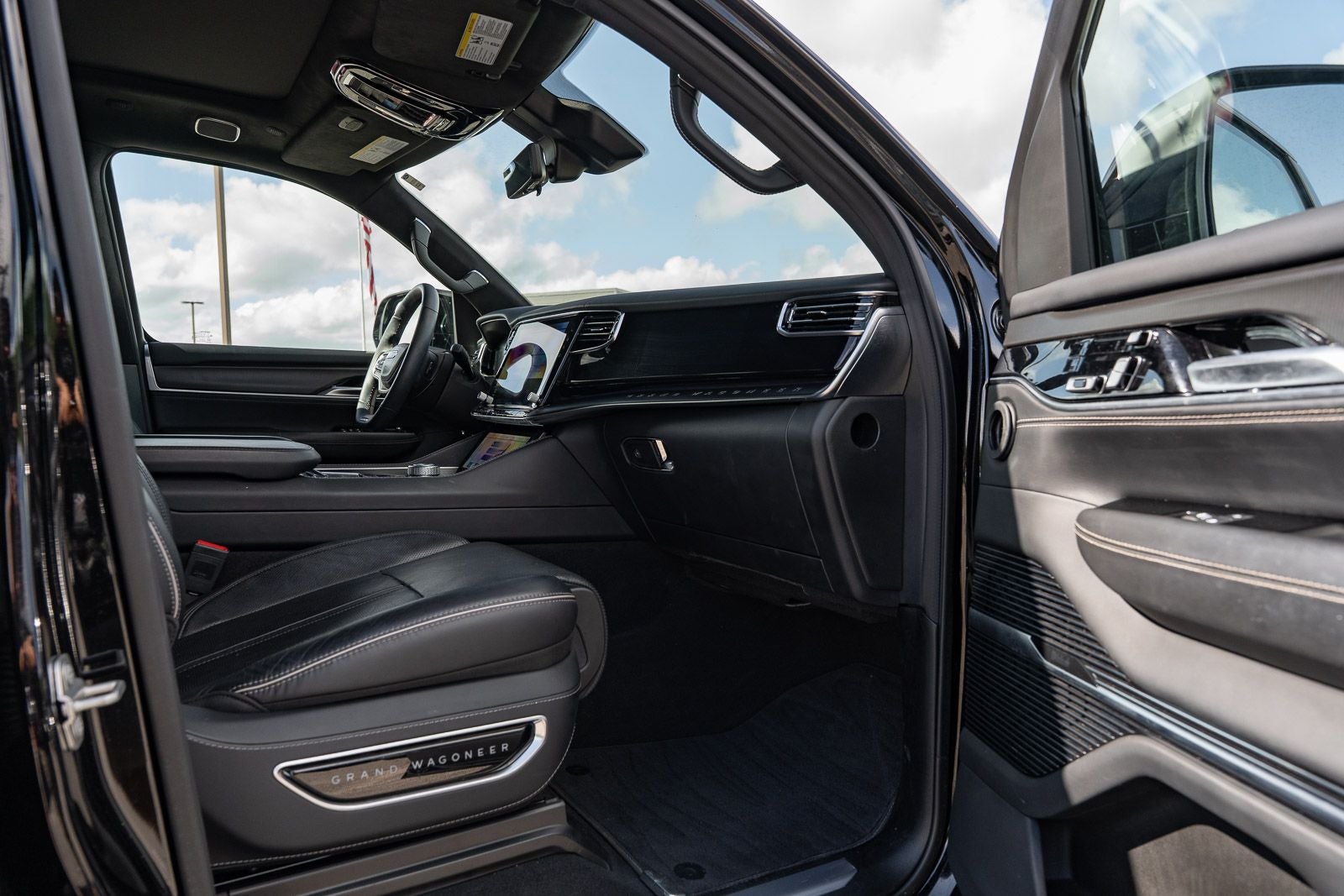 2024 Jeep Grand Wagoneer L Series II