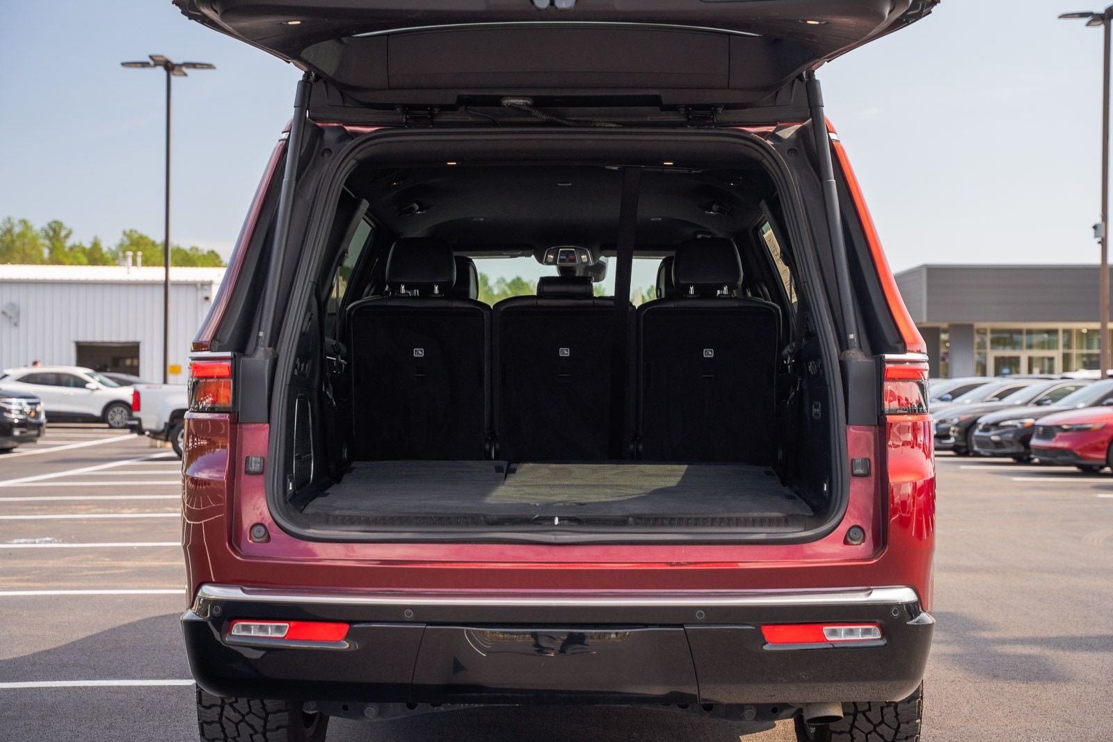 2022 Jeep Wagoneer Series III