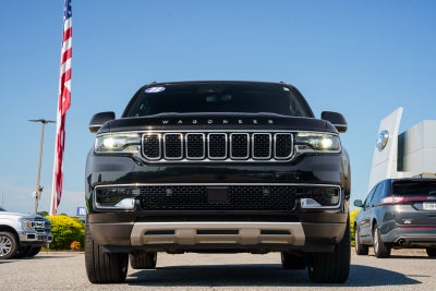 2022 Jeep Wagoneer Series II