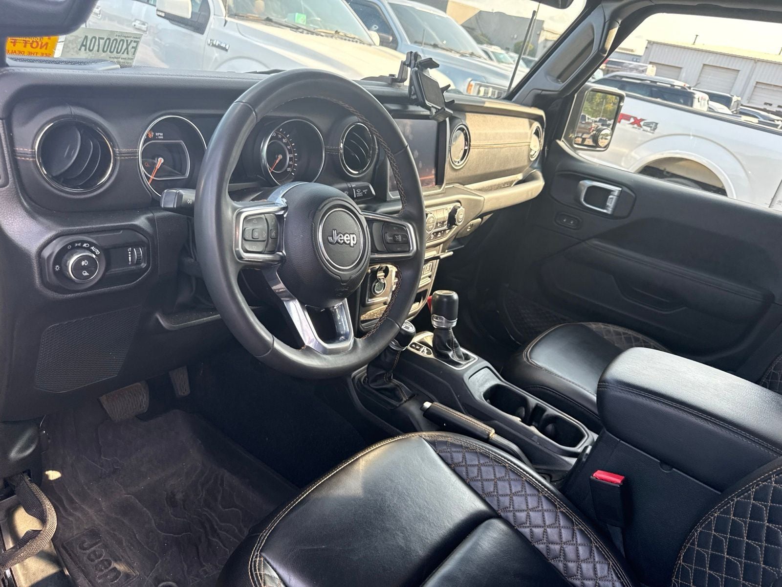 2023 Jeep Gladiator Overland