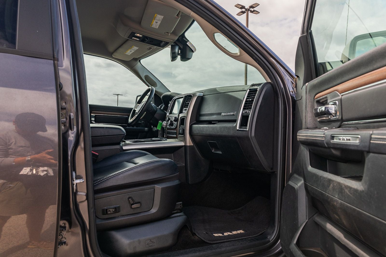 2016 RAM 1500 Laramie