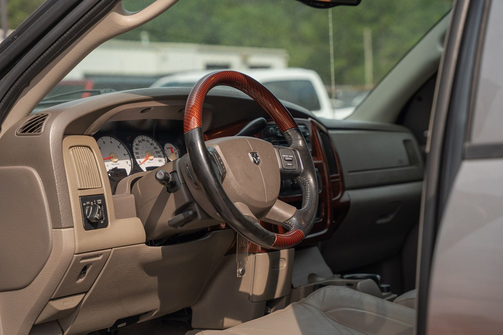 2005 Dodge Ram 1500 SLT