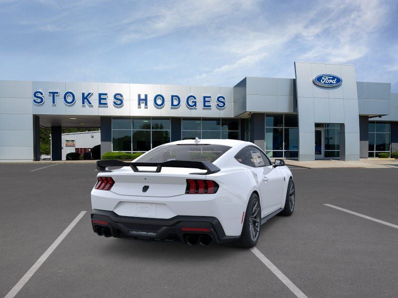 2026 Ford Mustang Dark Horse