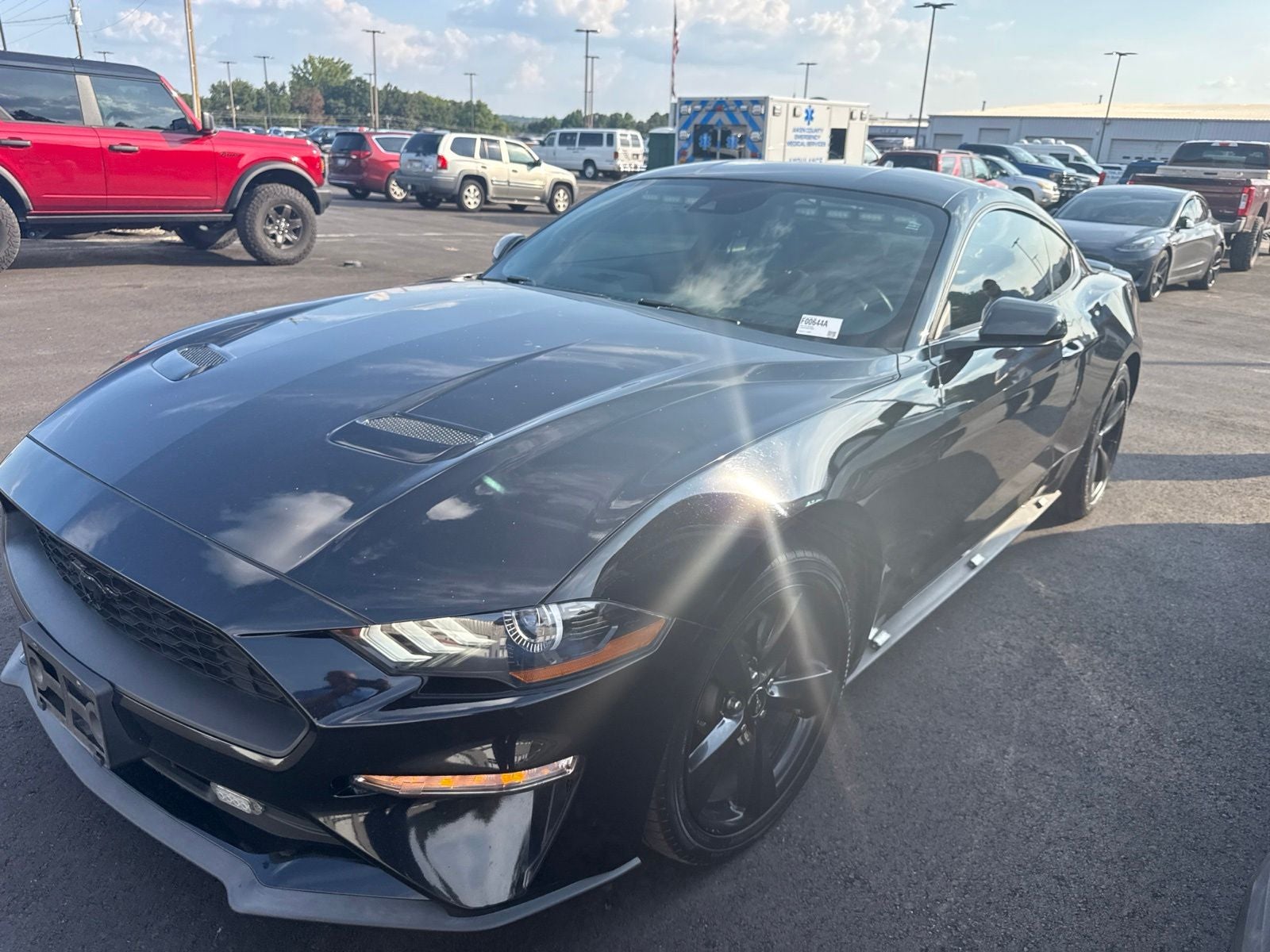 2022 Ford Mustang EcoBoost