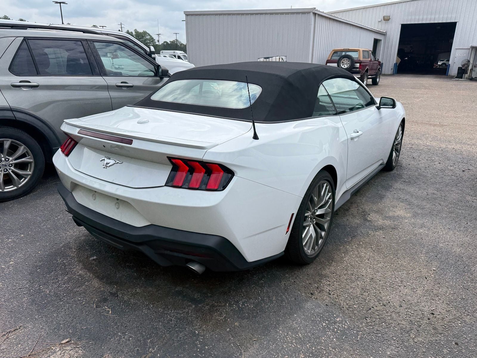 2024 Ford Mustang EcoBoost Premium