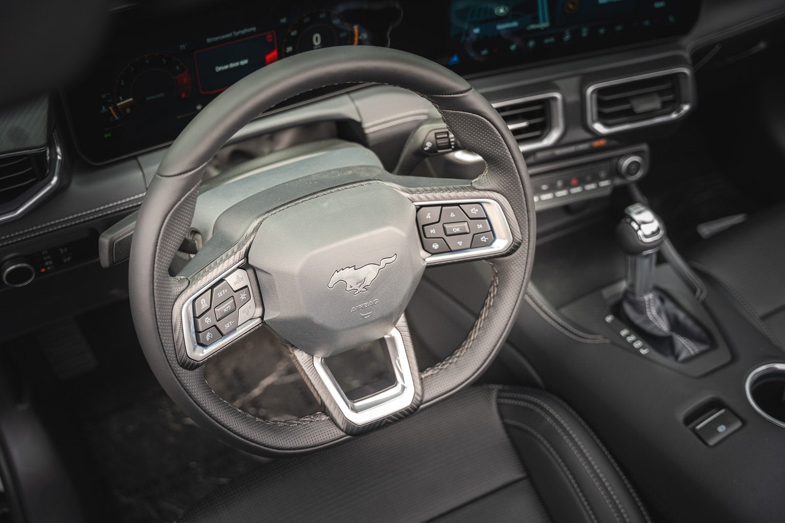 2025 Ford Mustang EcoBoost Premium