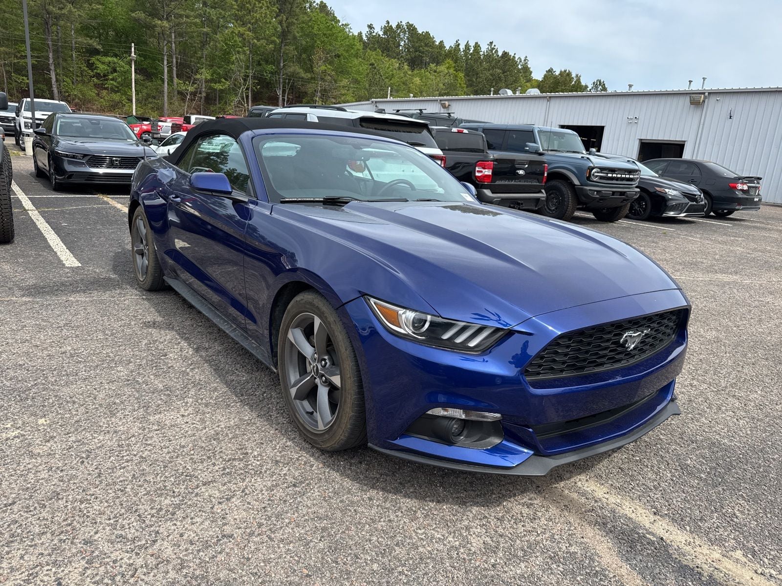 2015 Ford Mustang V6