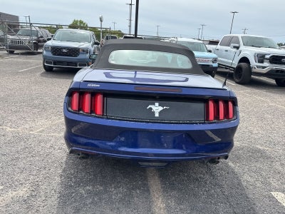 2015 Ford Mustang V6