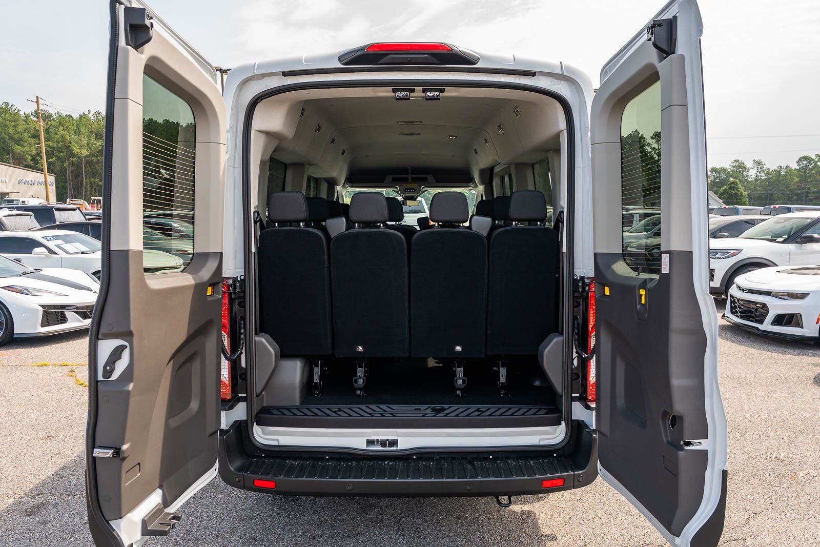 2026 Ford Transit-350 XL