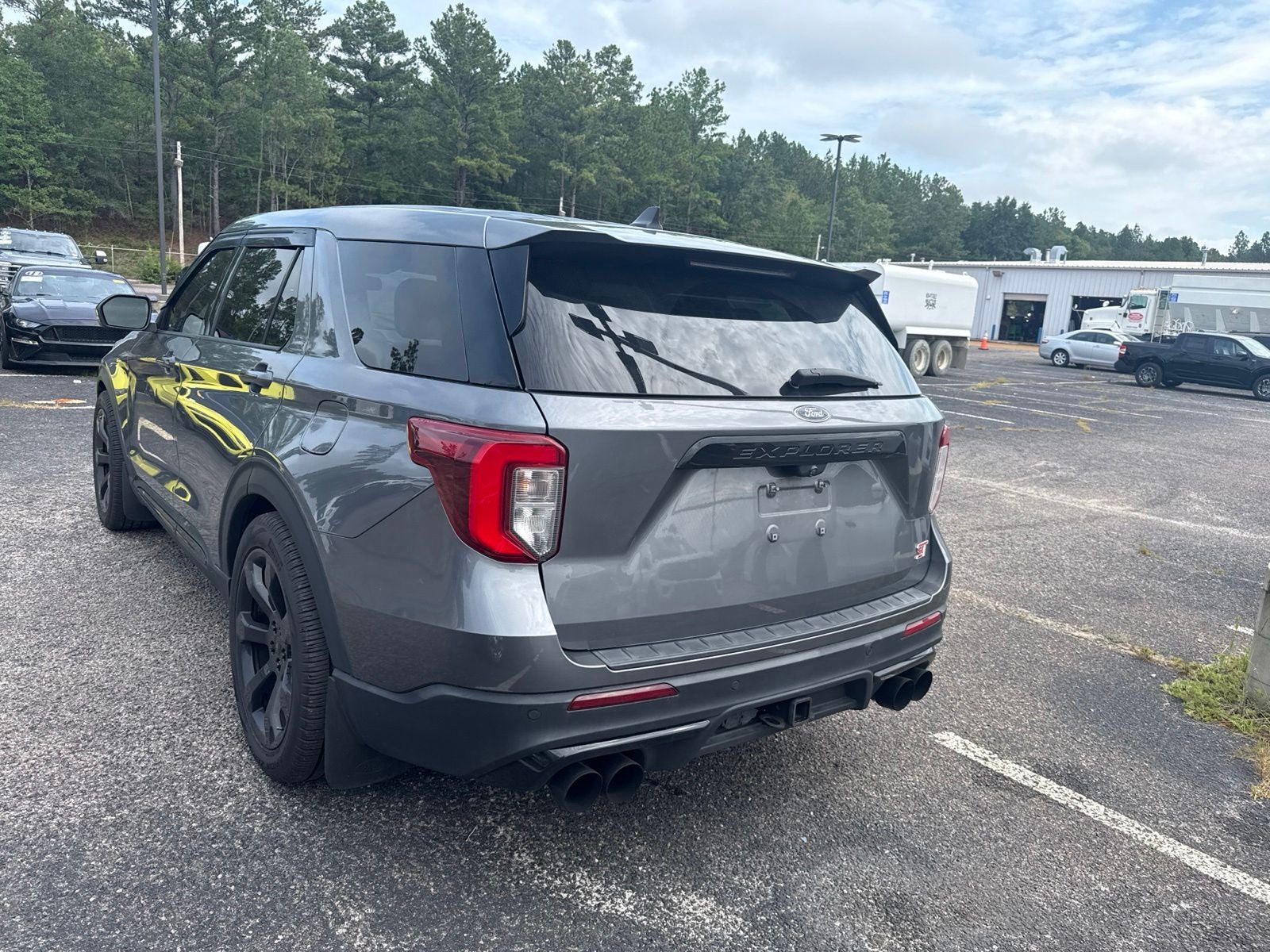 2022 Ford Explorer ST