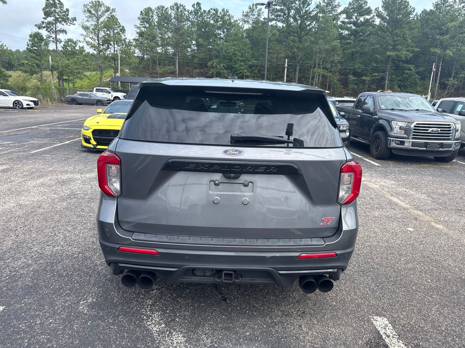 2022 Ford Explorer ST