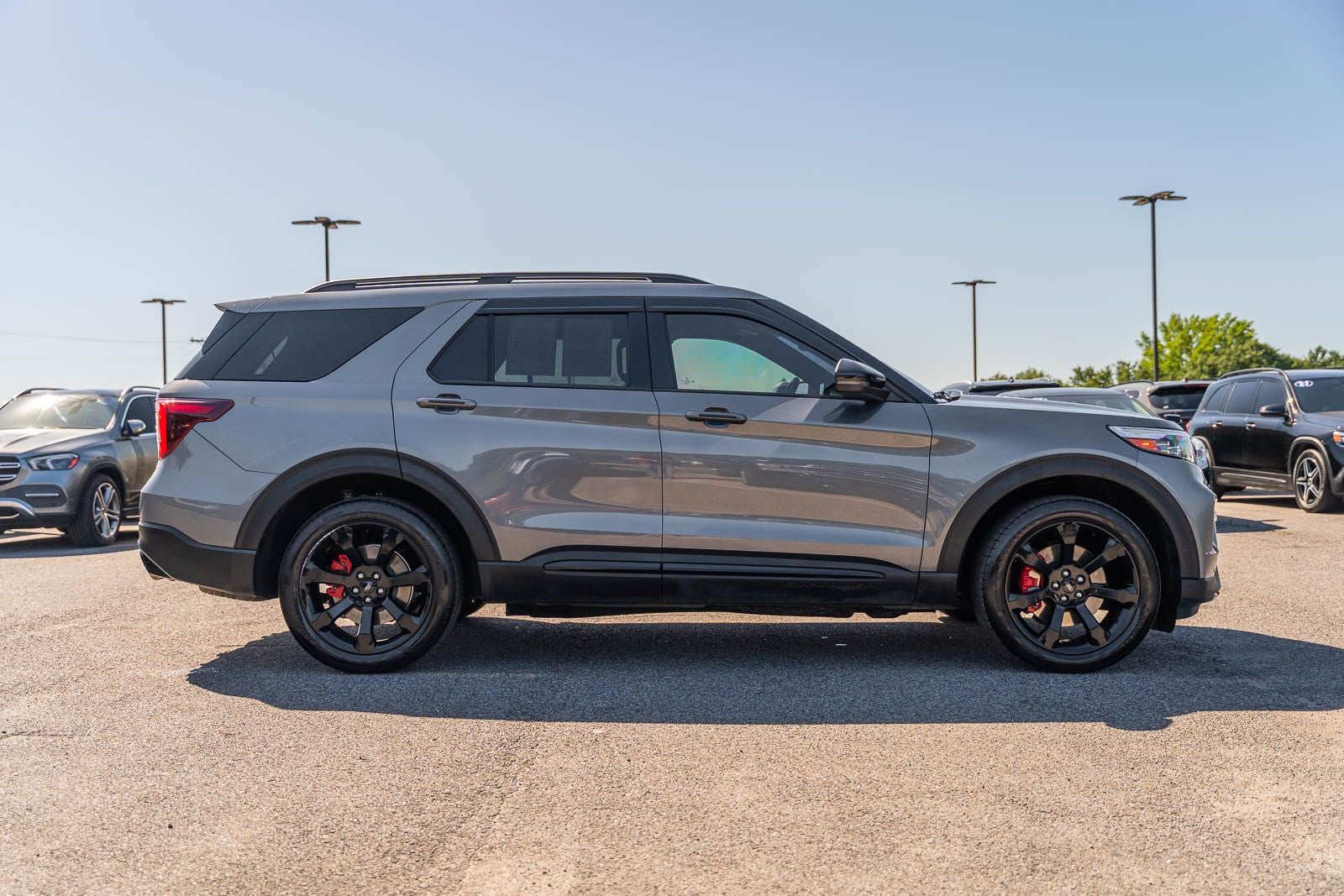 2023 Ford Explorer ST