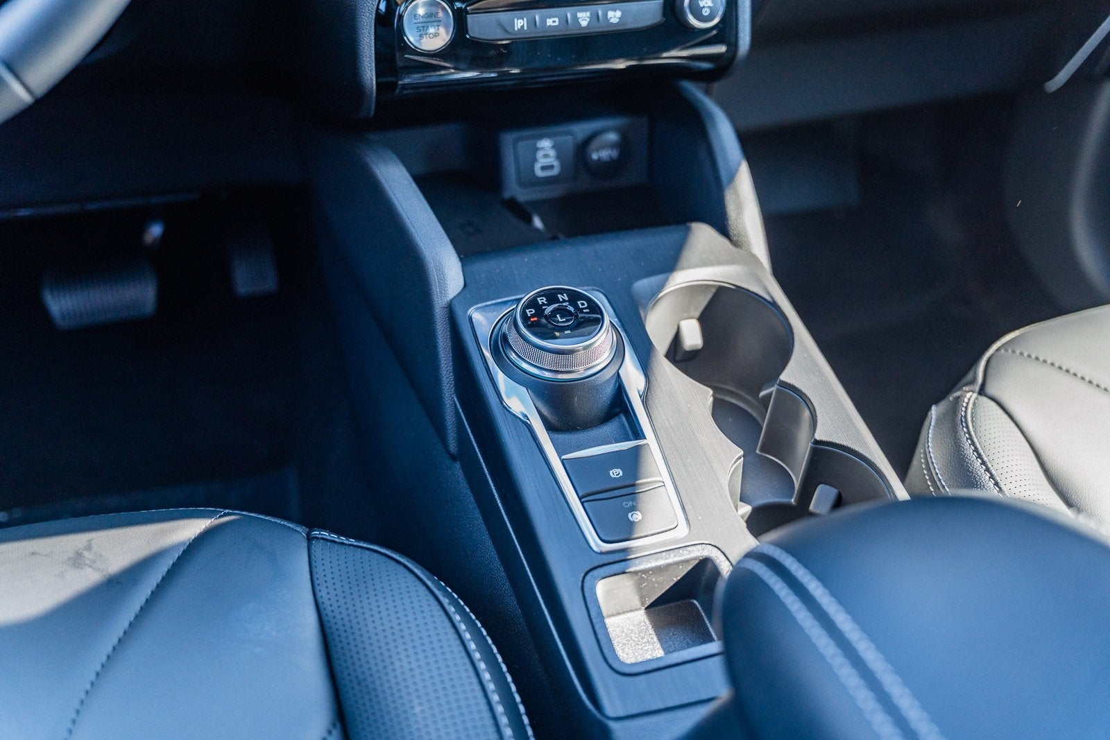 2025 Ford Escape Plug-In Hybrid Base