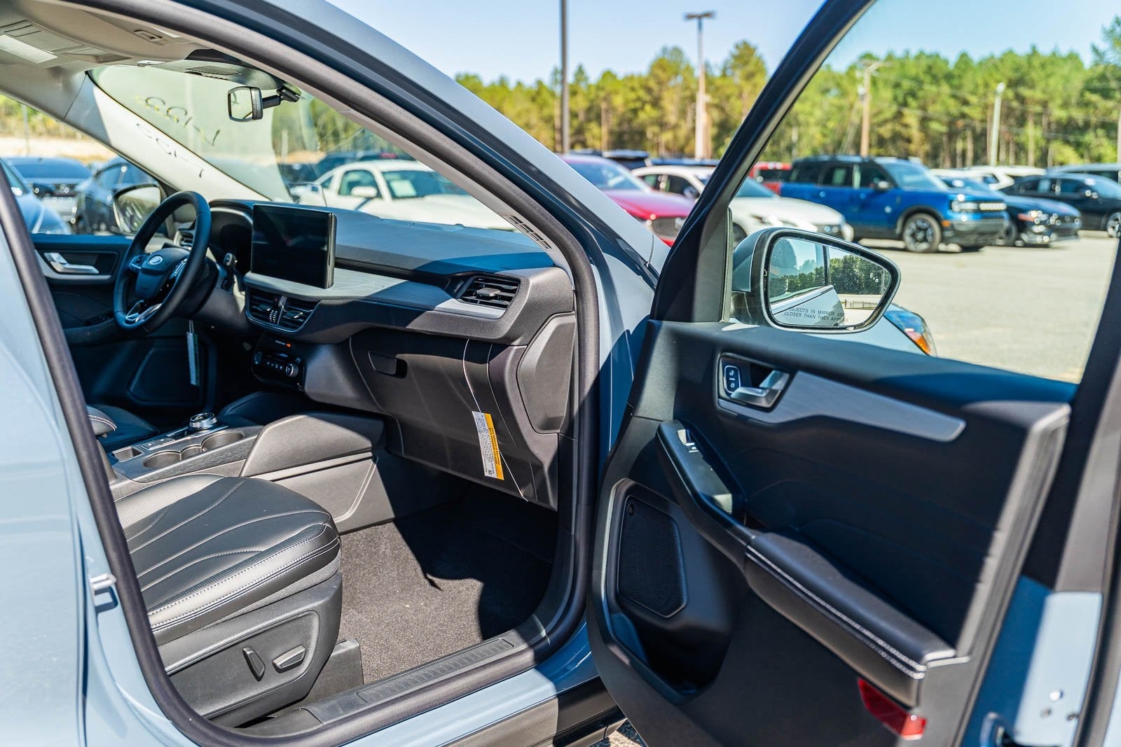 2025 Ford Escape Plug-In Hybrid Base