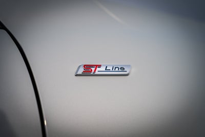 2026 Ford Escape Hybrid ST-Line Select