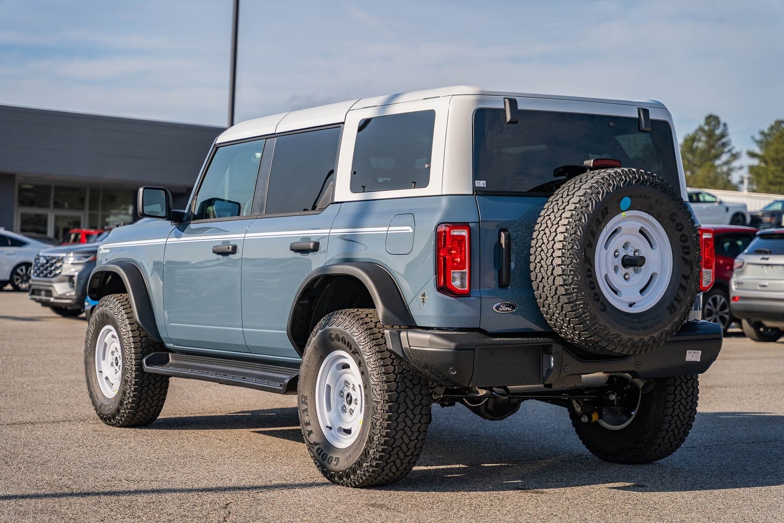 2025 Ford Bronco Heritage Edition