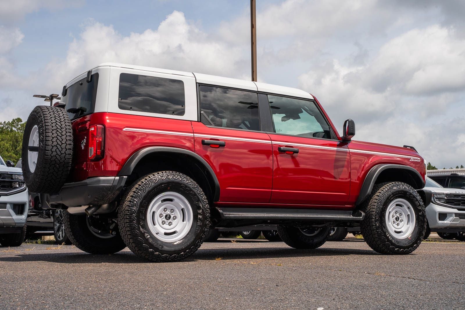 2026 Ford Bronco Heritage Edition