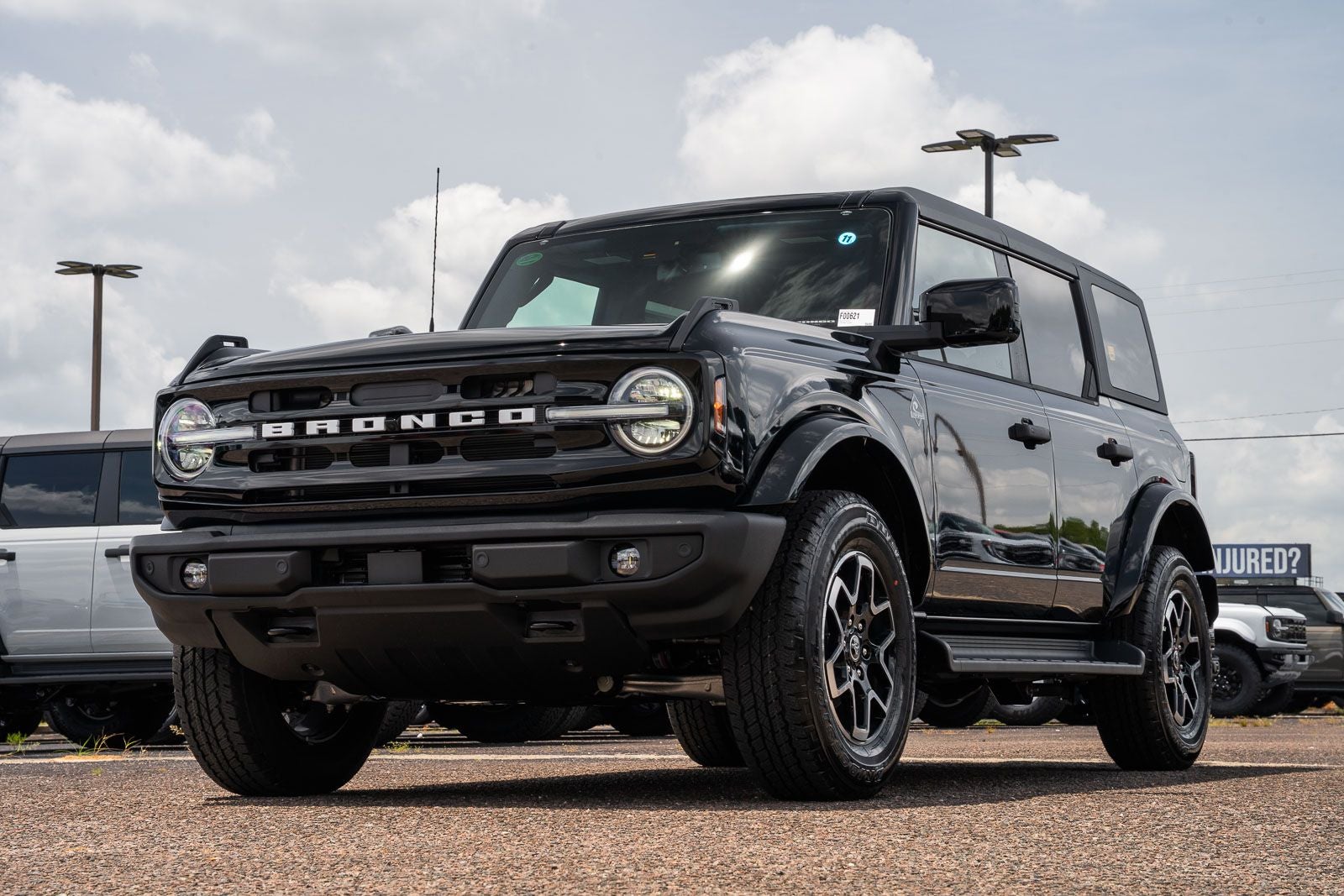 2026 Ford Bronco Outer Banks