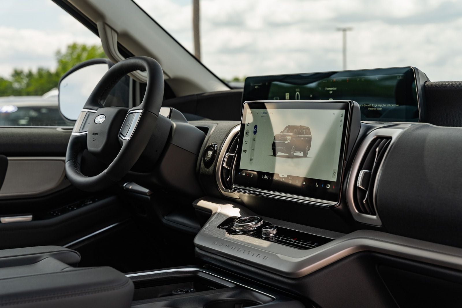 2026 Ford Expedition Active