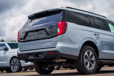 2027 Ford Expedition Active