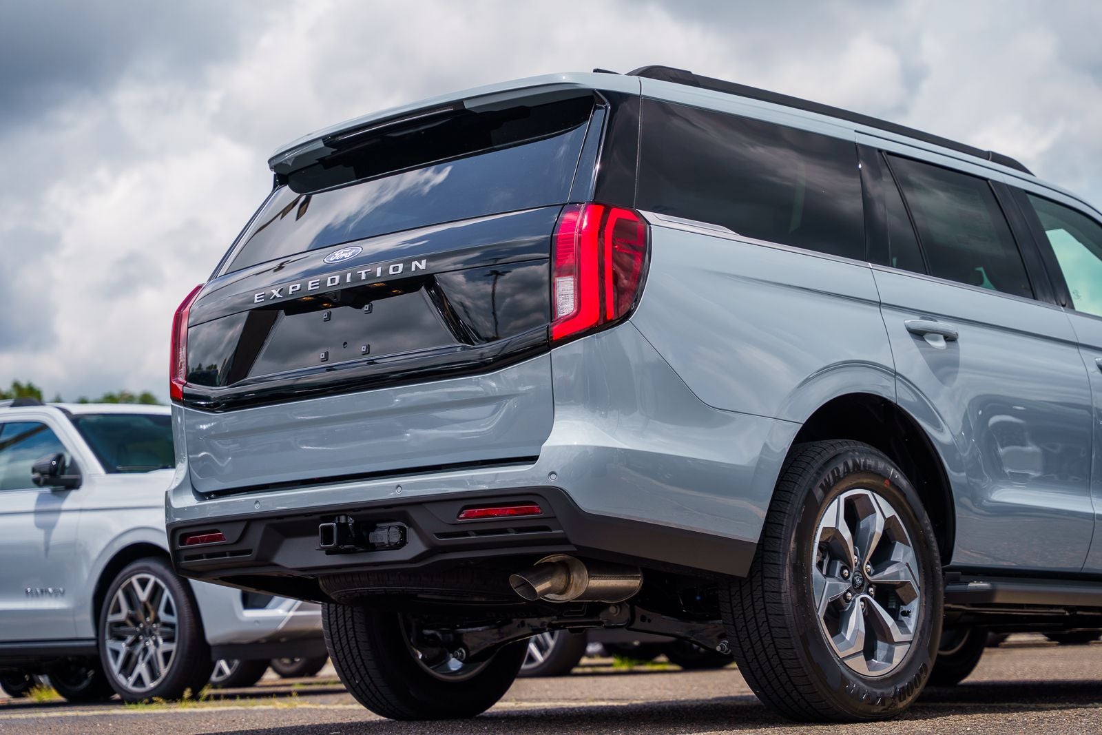 2027 Ford Expedition Active