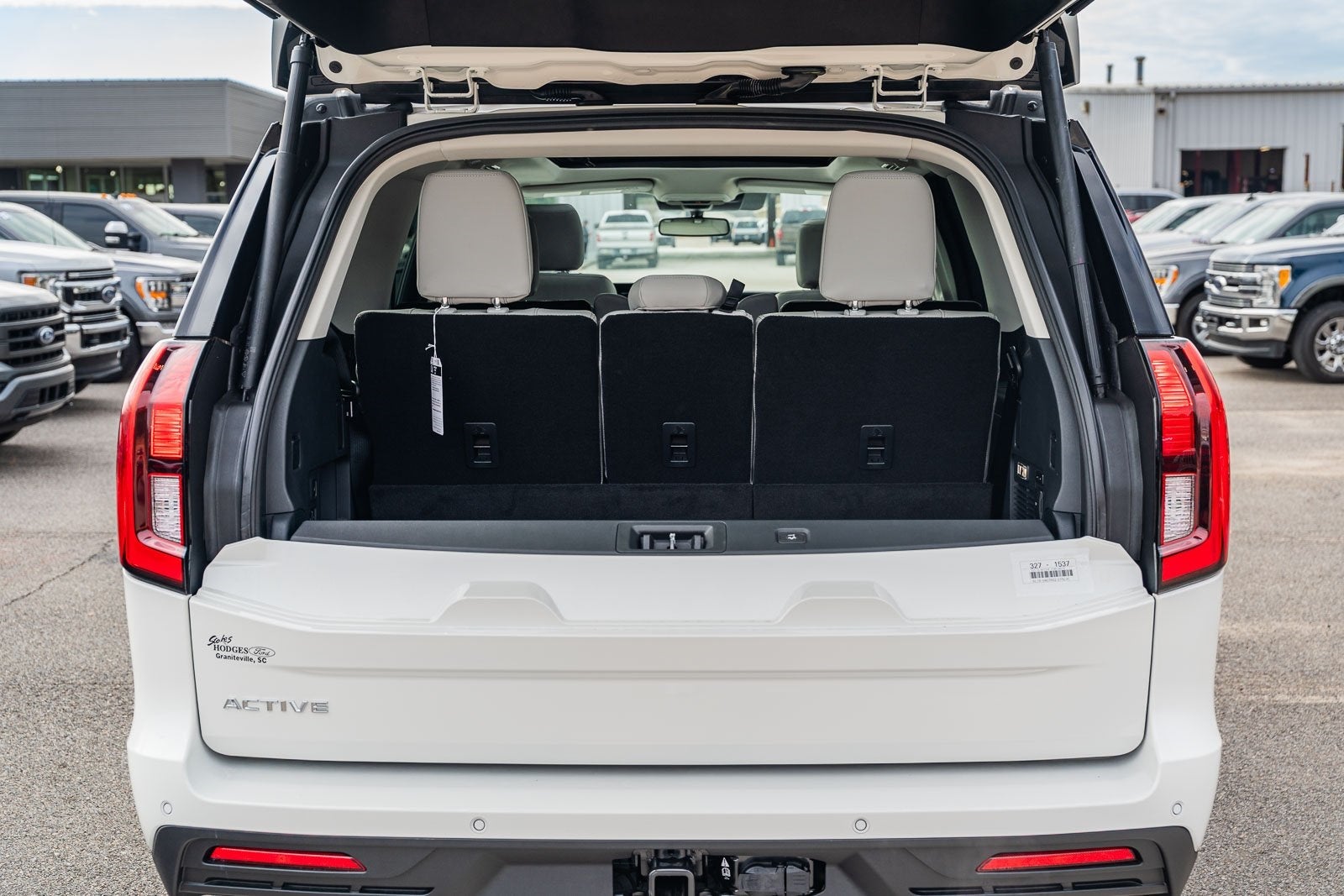 2025 Ford Expedition Active