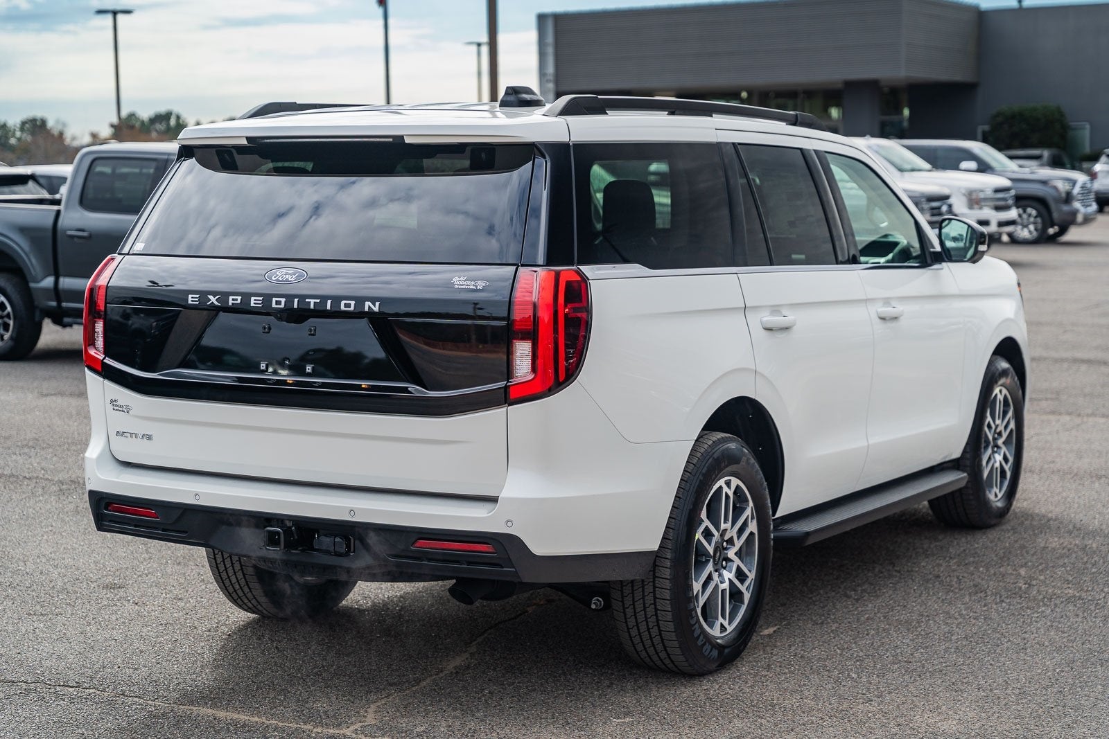 2025 Ford Expedition Active