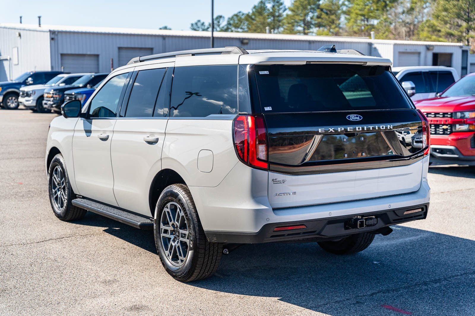 2025 Ford Expedition Active