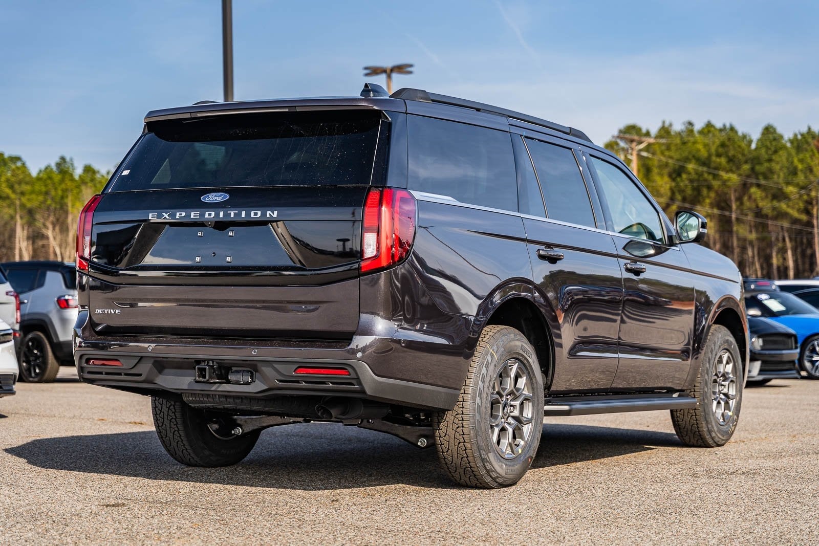 2026 Ford Expedition Active