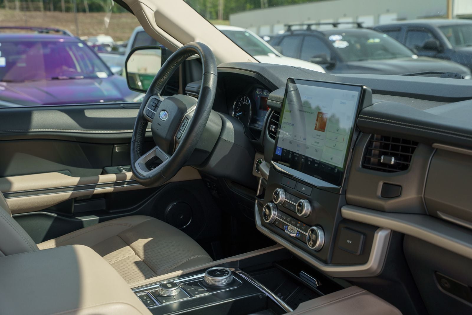 2023 Ford Expedition XLT