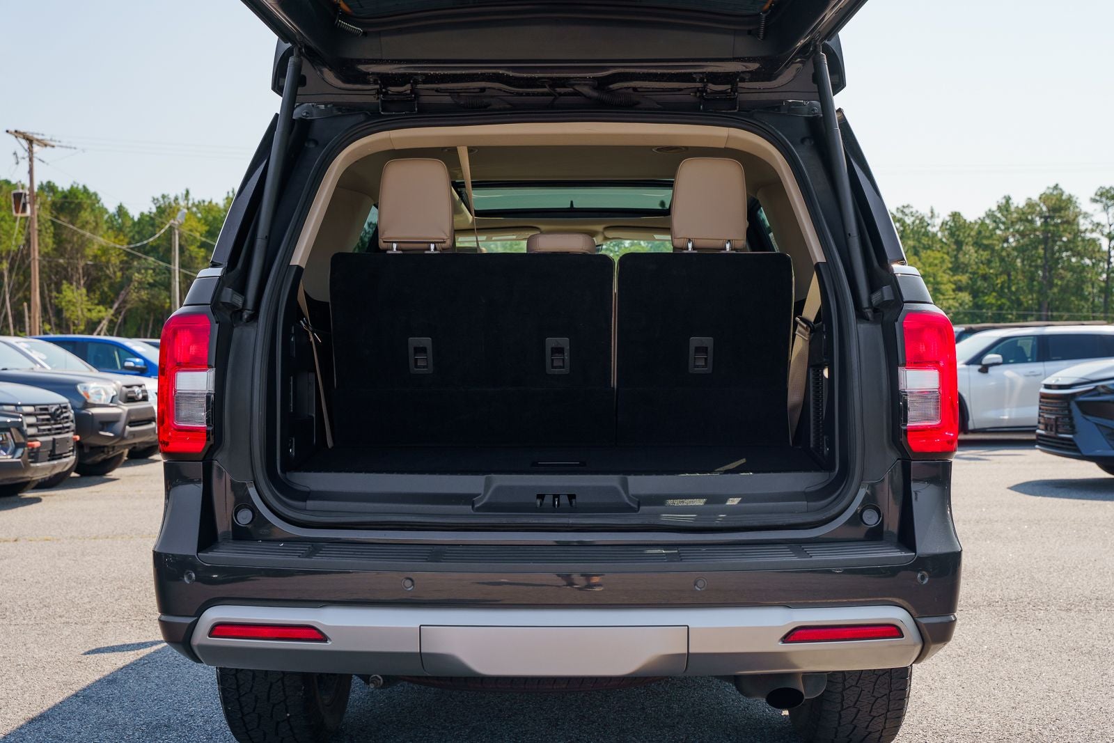 2023 Ford Expedition XLT