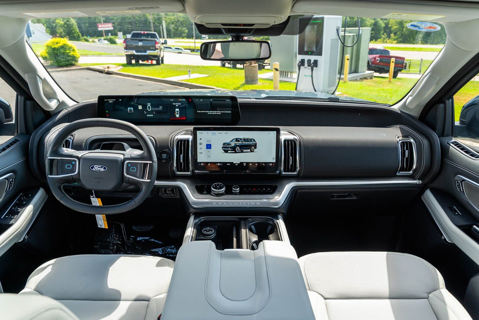 2027 Ford Expedition Platinum