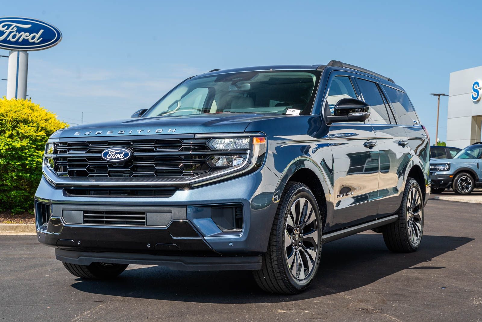 2027 Ford Expedition Platinum