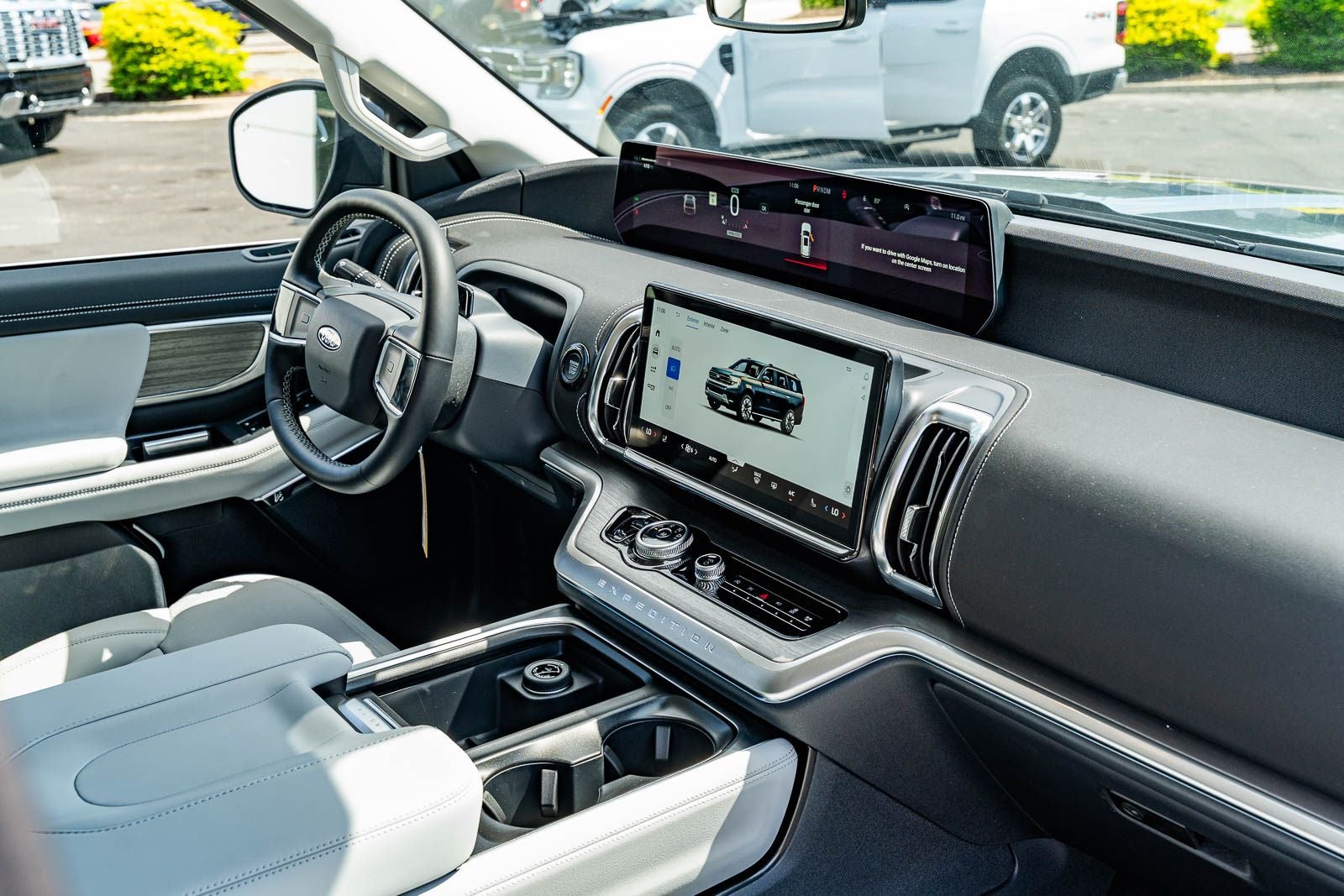 2027 Ford Expedition Platinum