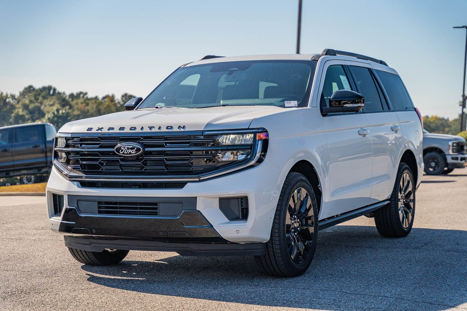 2025 Ford Expedition Platinum