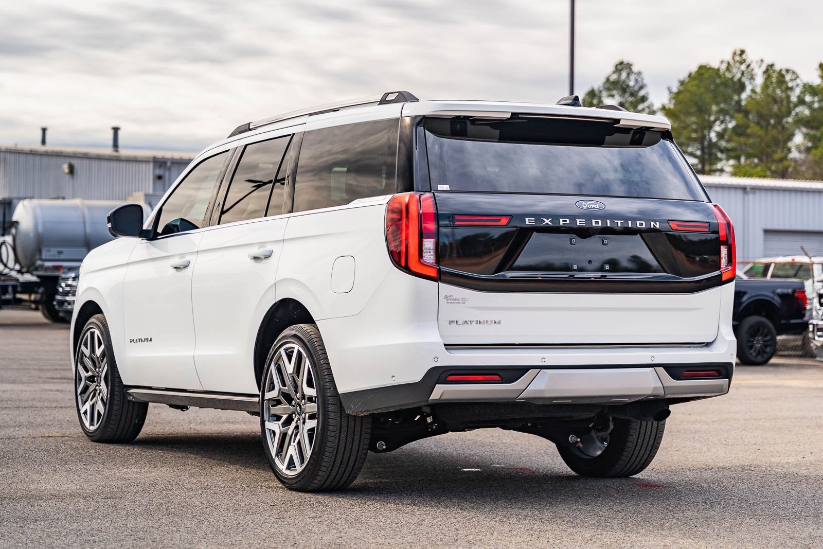 2025 Ford Expedition Platinum