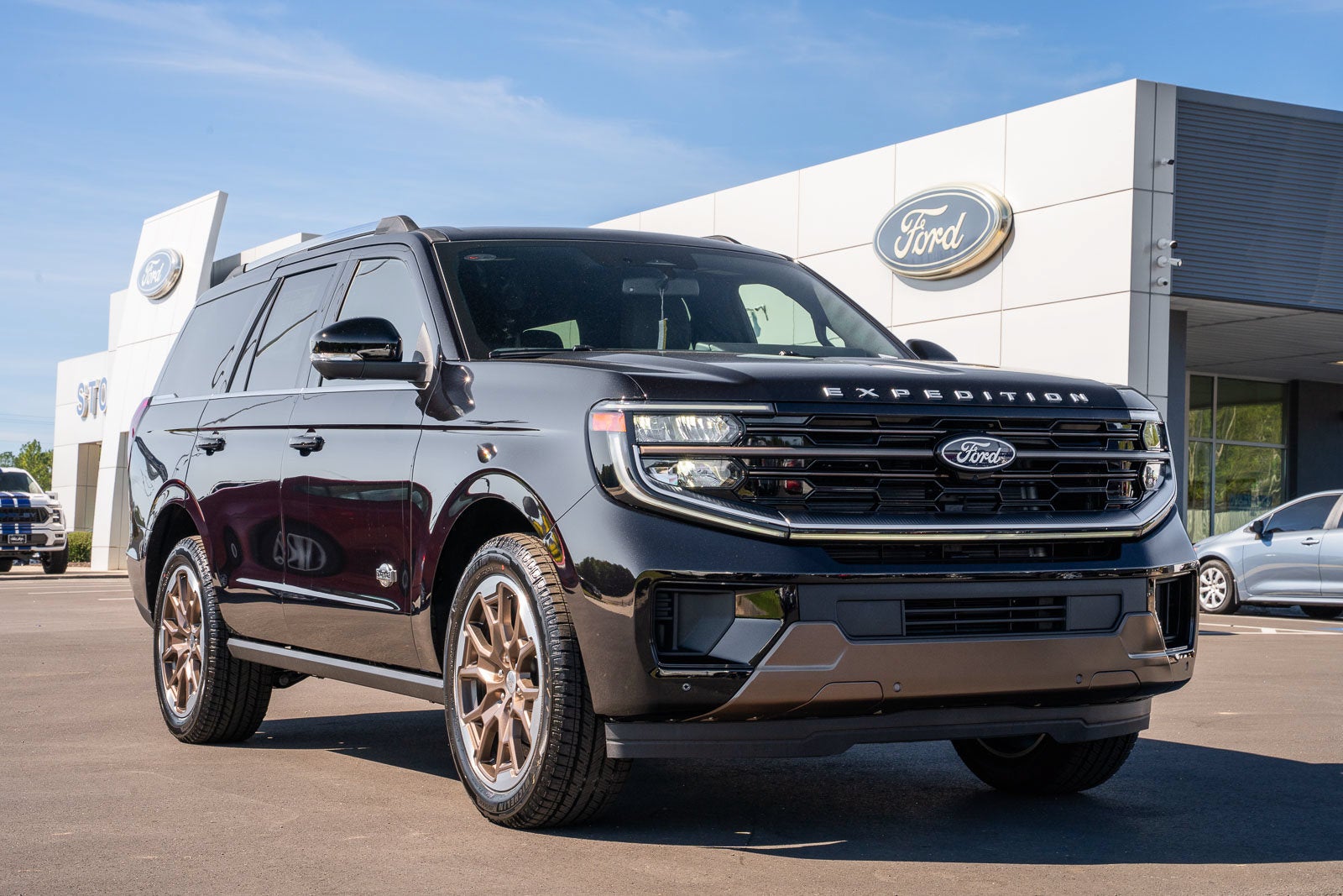 2027 Ford Expedition King Ranch