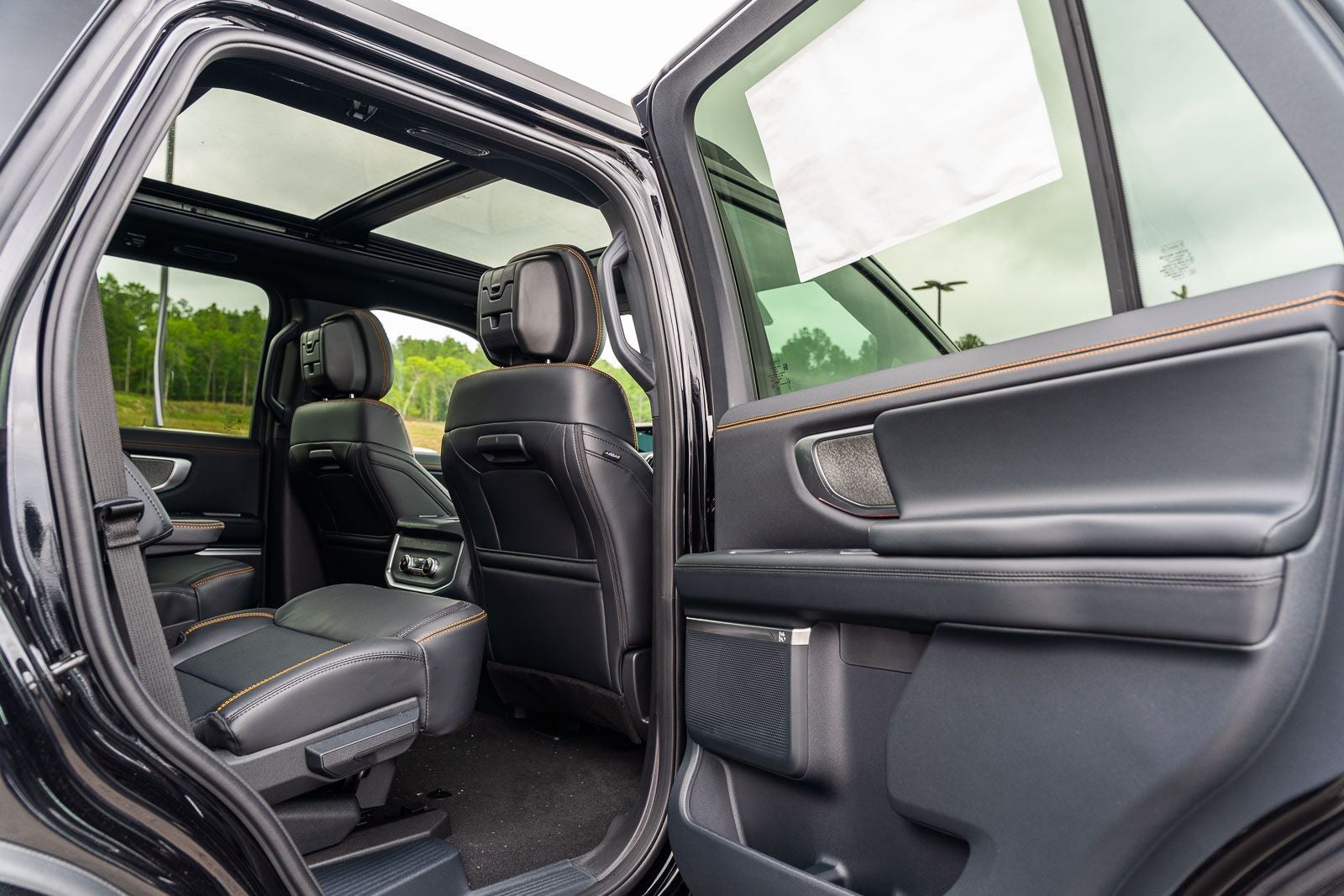 2026 Ford Expedition Tremor