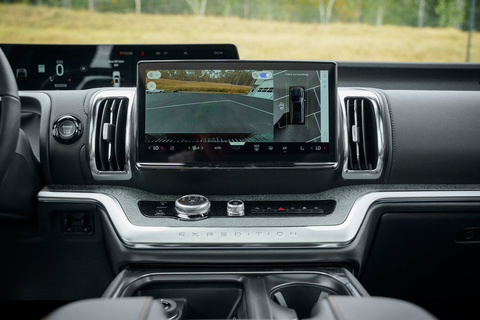 2027 Ford Expedition Tremor