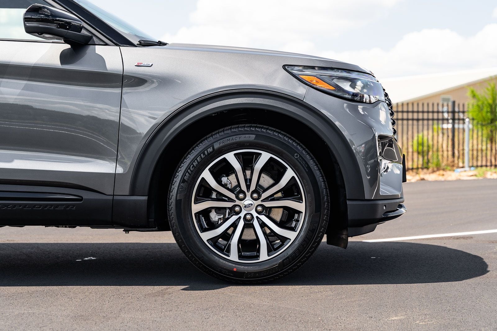 2027 Ford Explorer ST-Line
