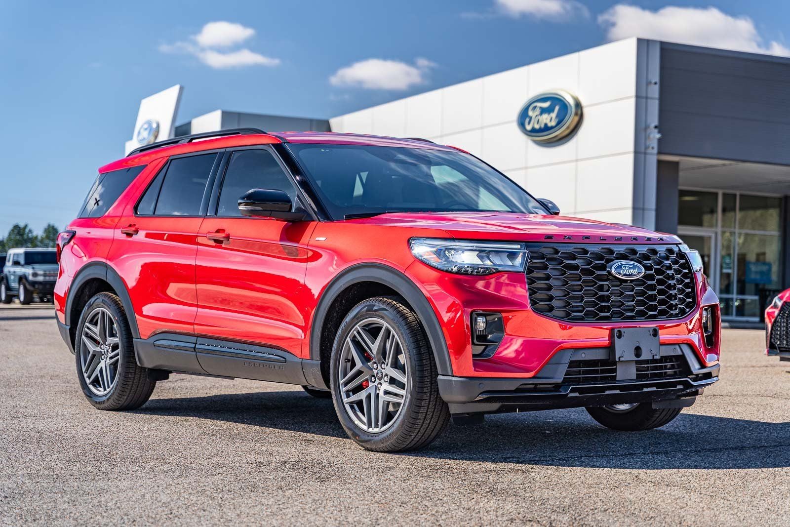 2026 Ford Explorer ST-Line