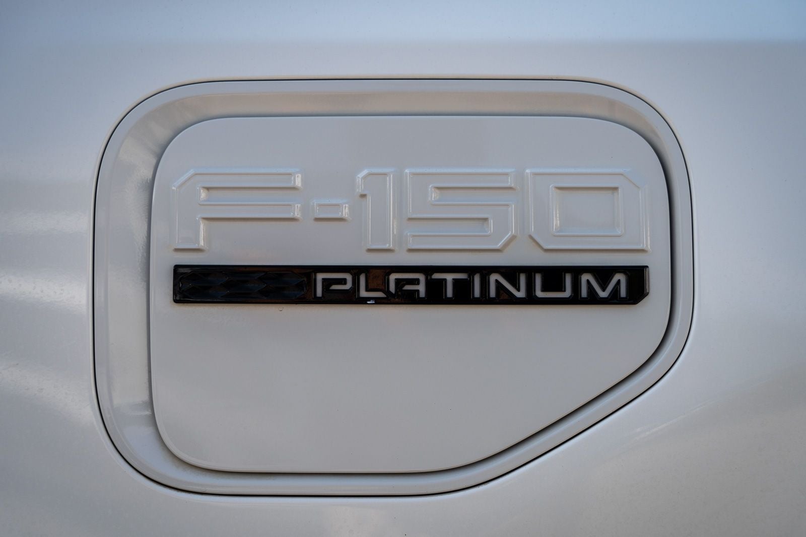 2022 Ford F-150 Lightning Platinum