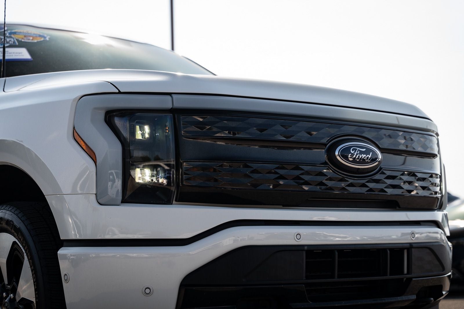 2022 Ford F-150 Lightning Platinum