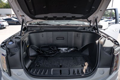 2022 Ford F-150 Lightning Platinum