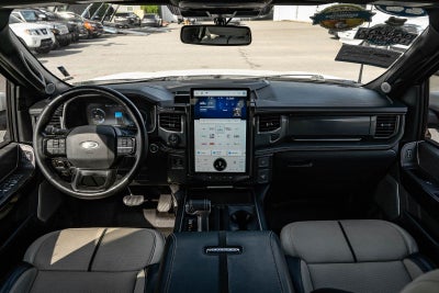 2022 Ford F-150 Lightning Platinum