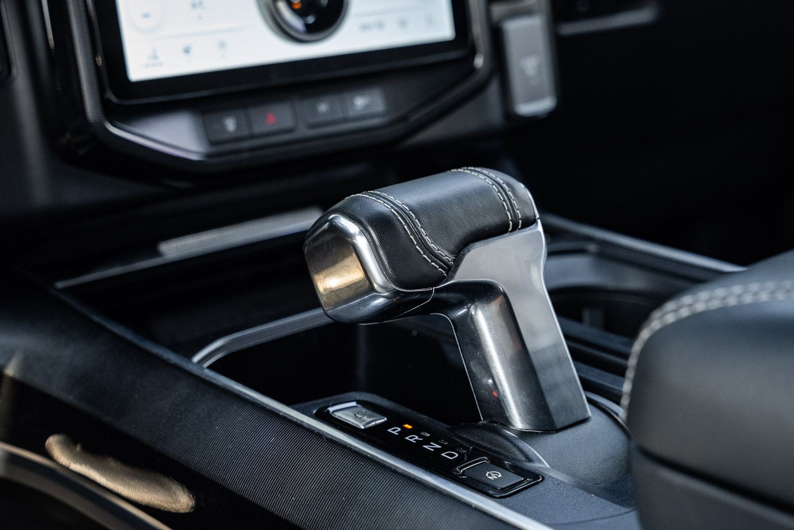 2022 Ford F-150 Lightning Platinum